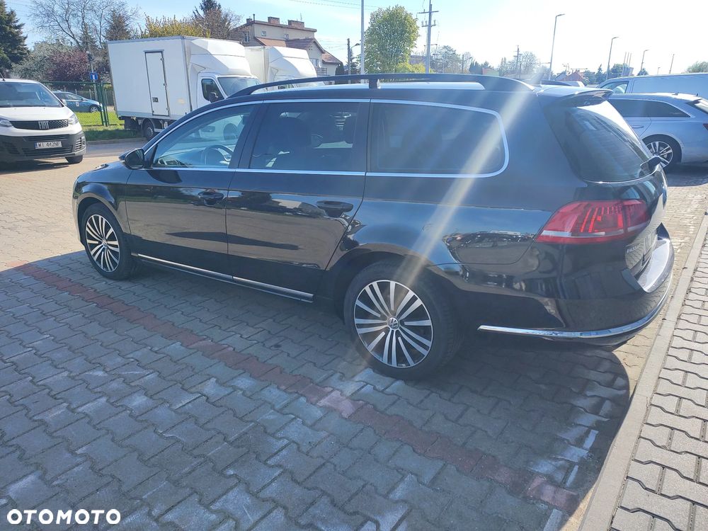 Volkswagen Passat 2.0 TDI Comfortline DSG - 20