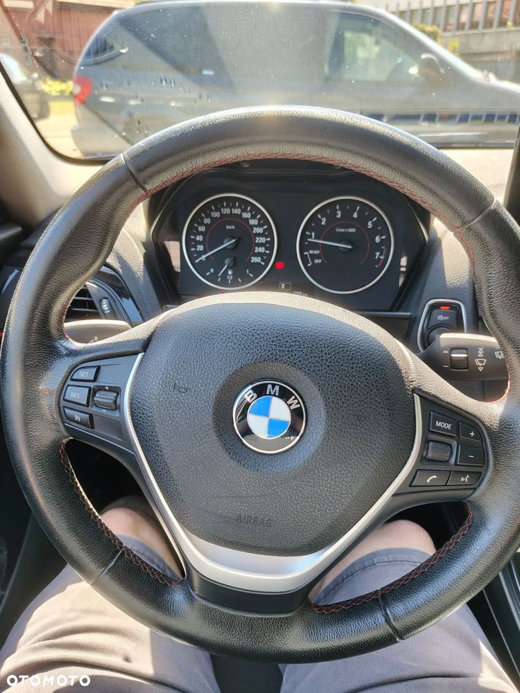 BMW Seria 1 116i Sport Line - 10