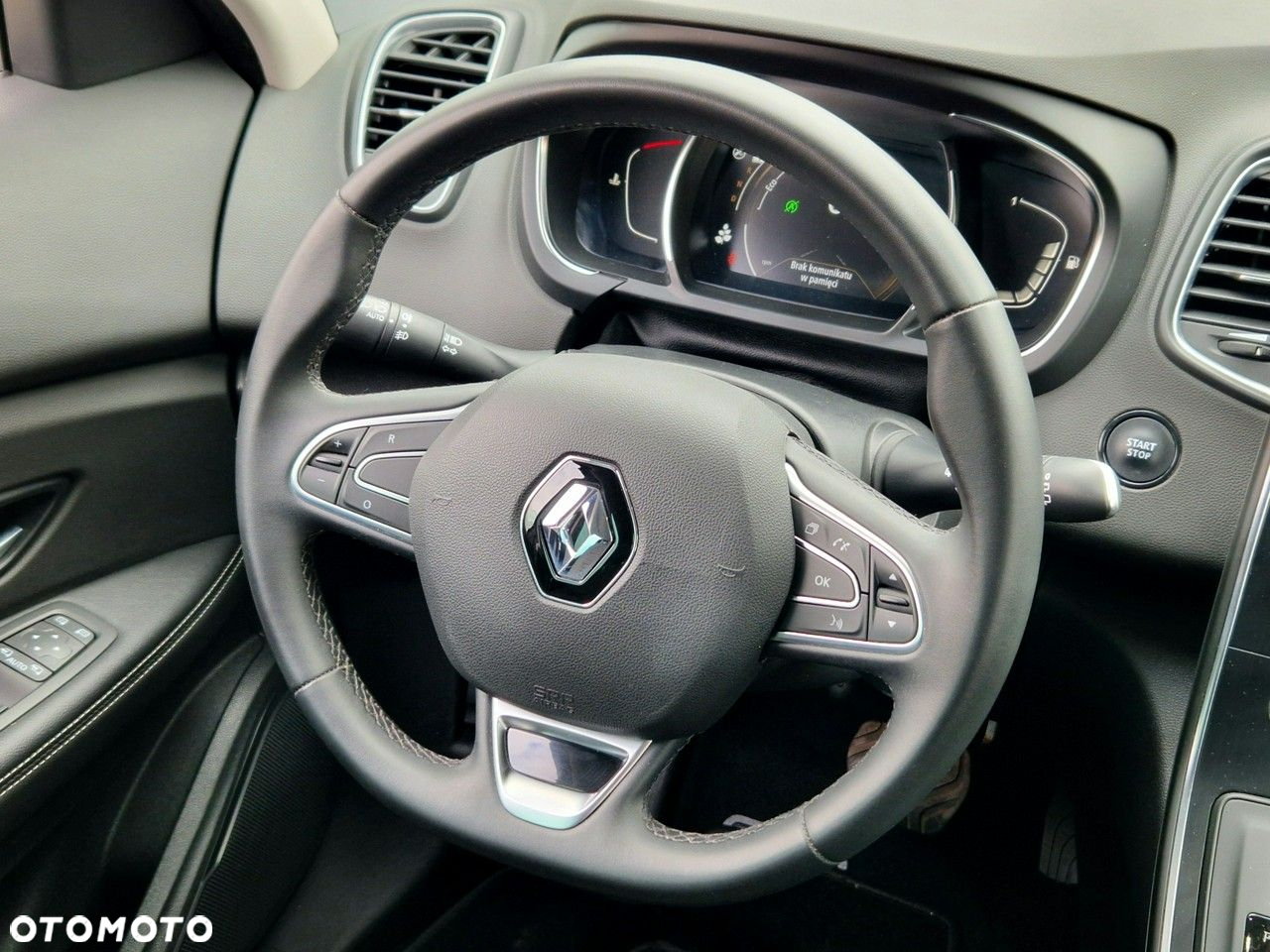 Renault Scenic - 26