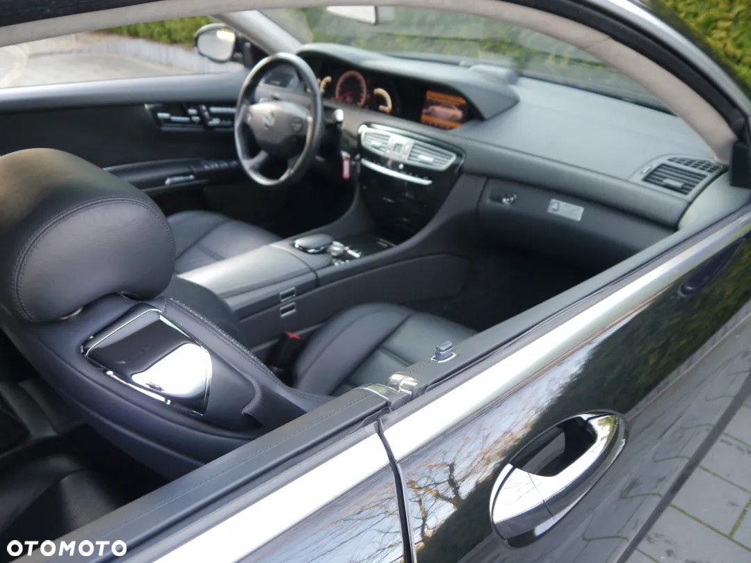Mercedes-Benz CL 63 AMG 7G-TRONIC - 23