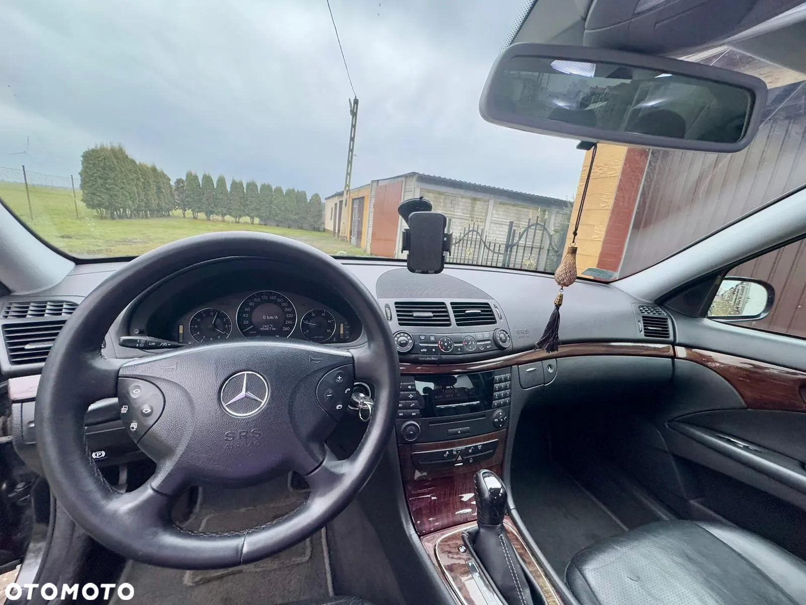 Mercedes-Benz Klasa E - 10