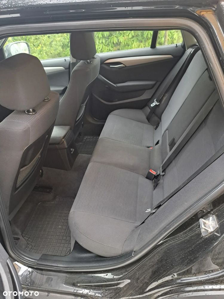 BMW X1 sDrive18d - 24