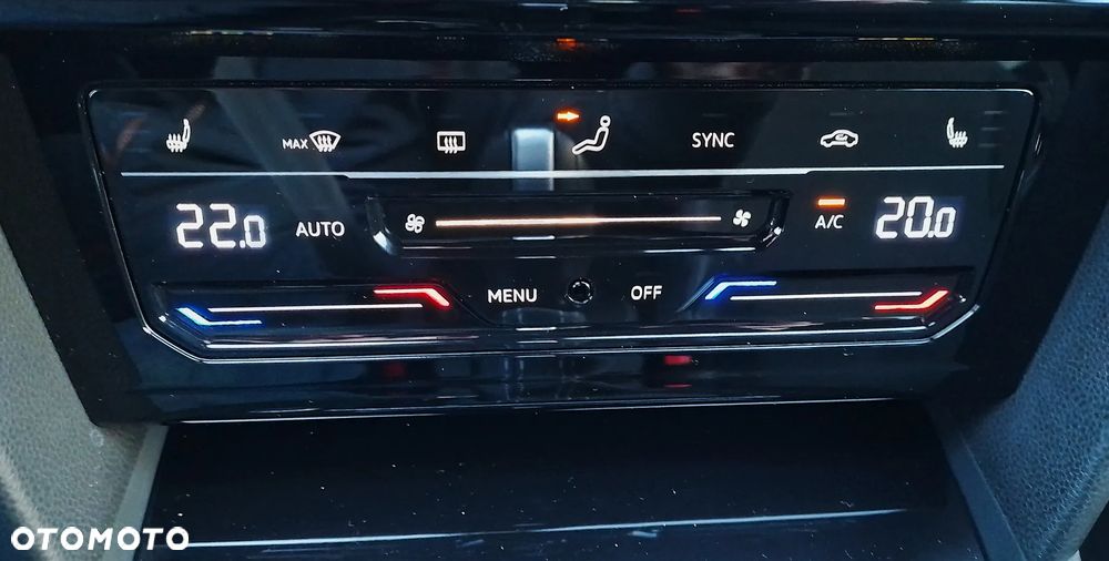 Volkswagen Arteon 2.0 TSI R-Line DSG - 25