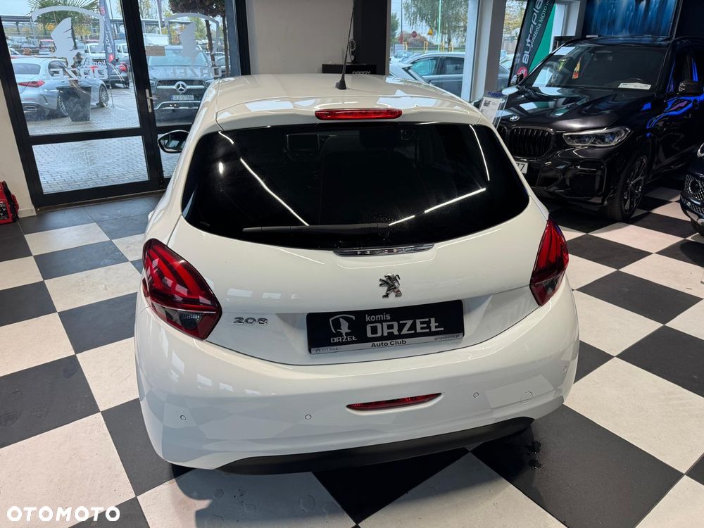 Peugeot 208 PureTech 110 Stop & Start EAT6 Allure - 12