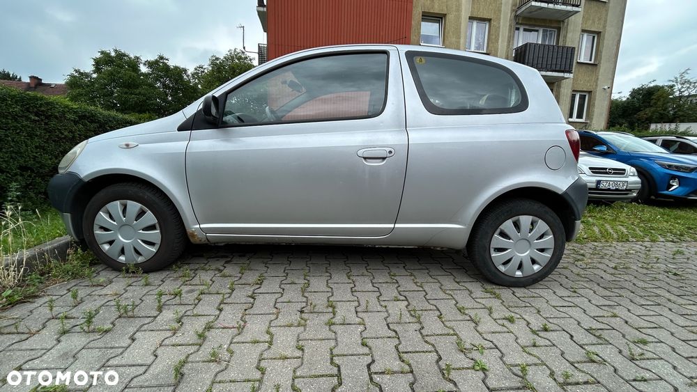 Toyota Yaris 1.0 Luna - 3