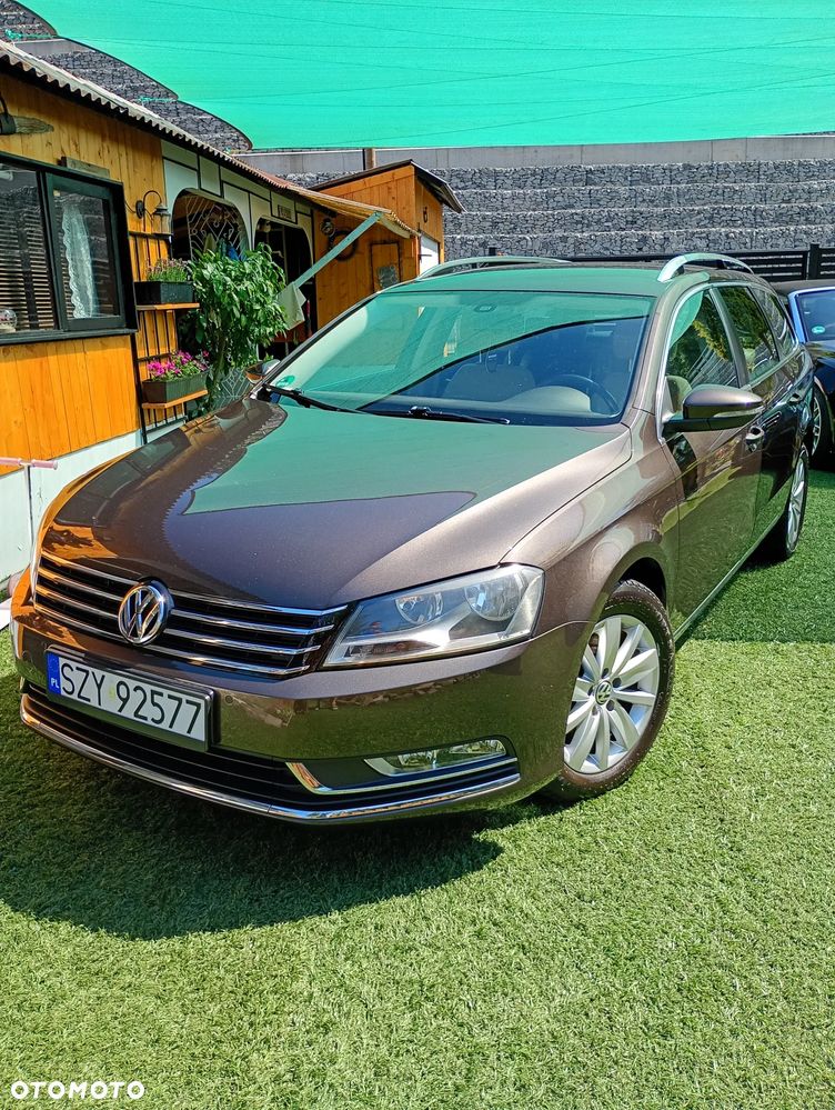 Volkswagen Passat 2.0 TDI Comfortline - 13