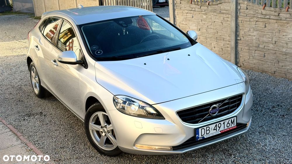 Volvo V40 - 20