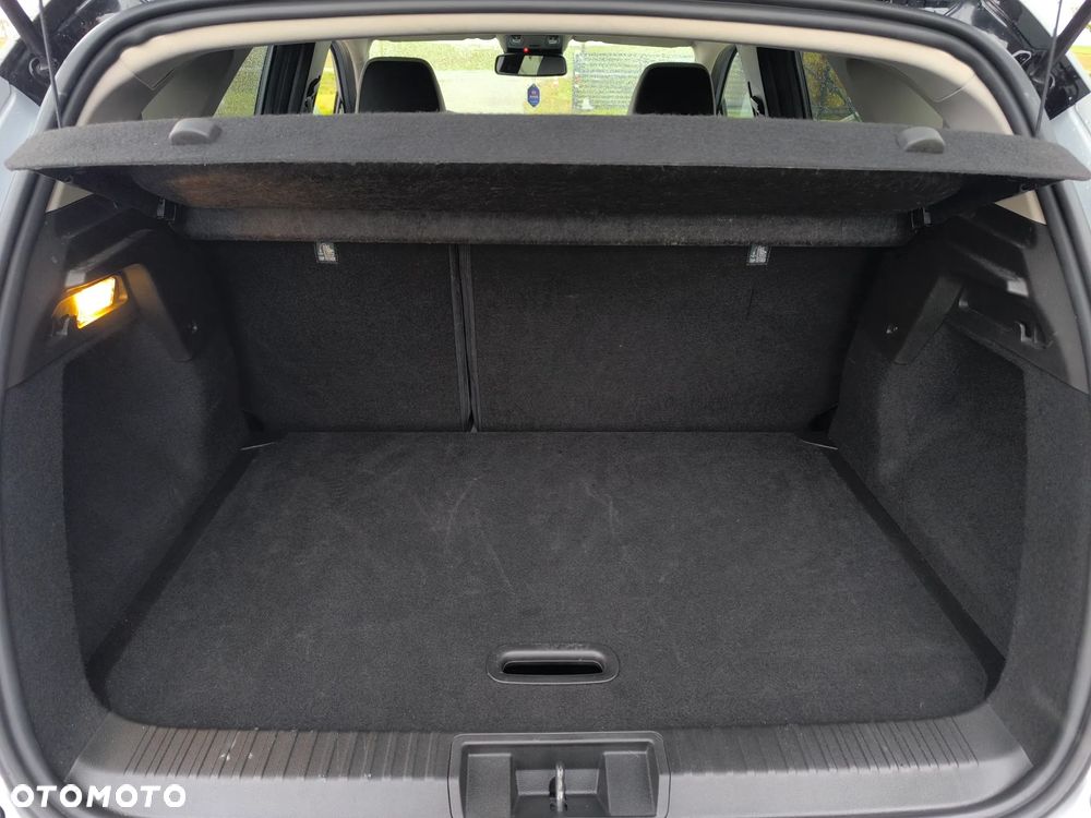 Renault Captur TCe Mild Hybrid 140 TECHNO - 15