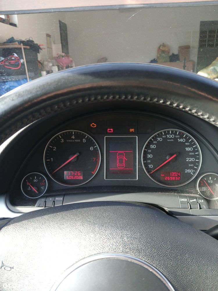 Audi A4 Avant 1.8 T quattro - 16