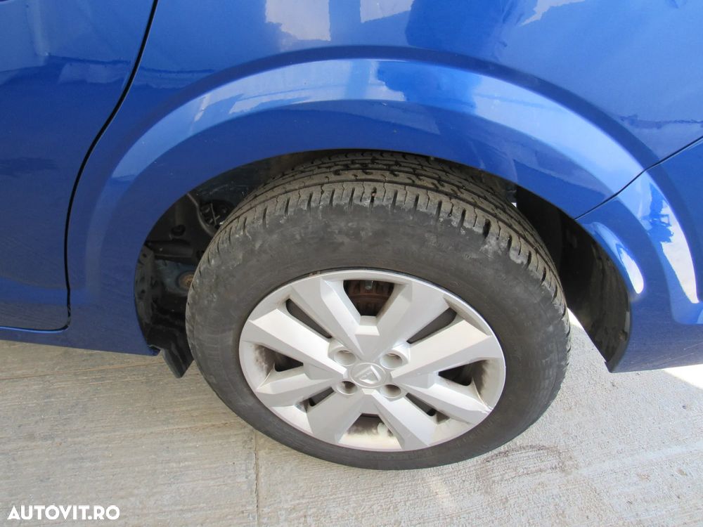 Dacia Logan - 8