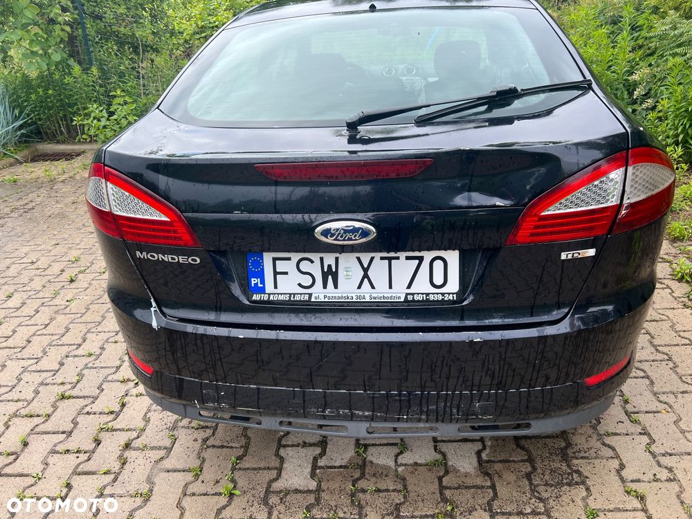 Ford Mondeo 1.8 TDCi Ambiente - 3