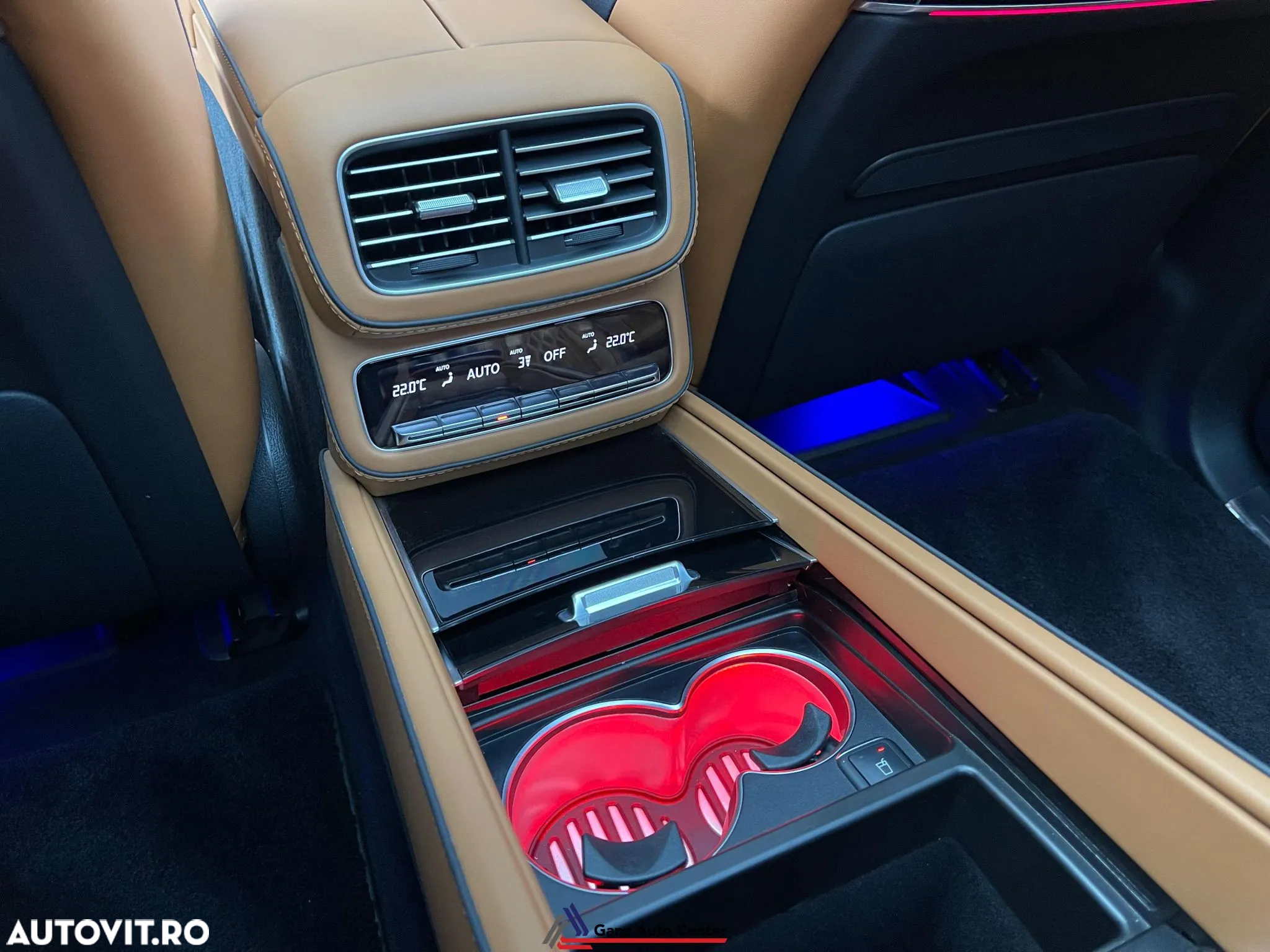 Mercedes-Benz GLS Maybach 600 4Matic 9G-TRONIC - 21