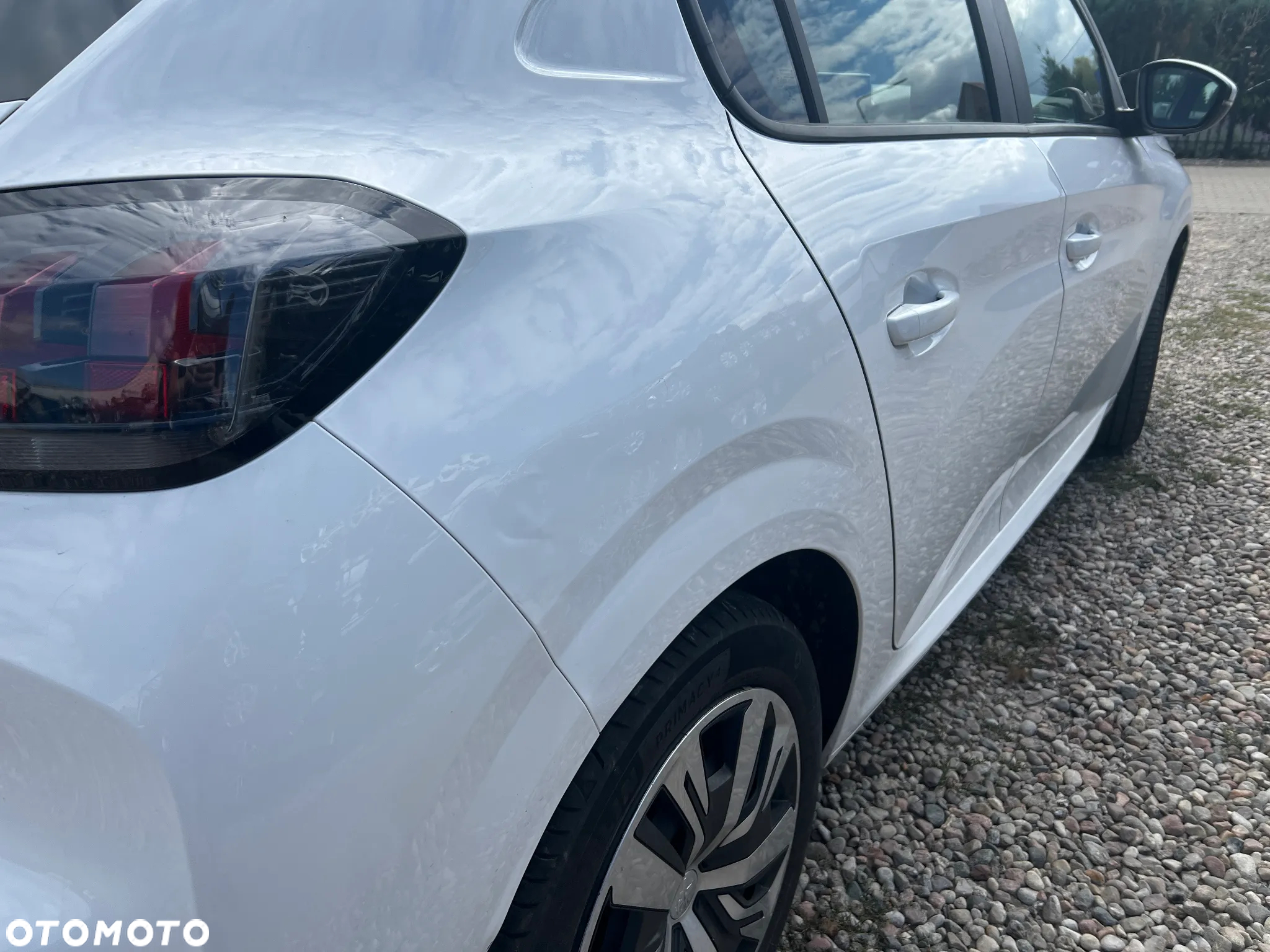 Peugeot 208 PureTech 75 Active - 4