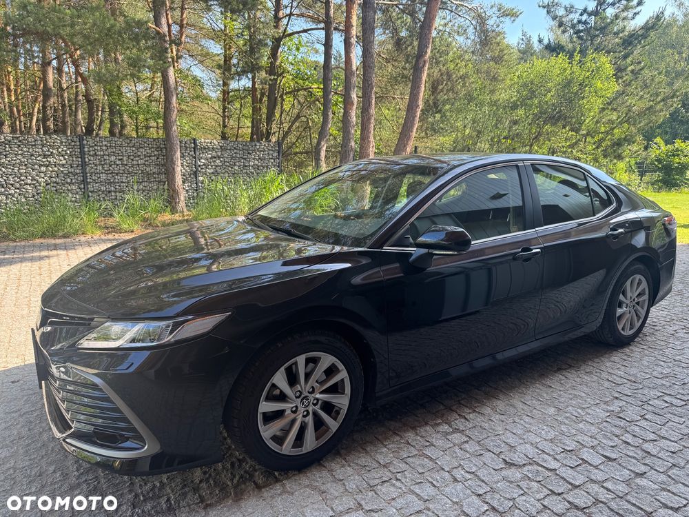 Toyota Camry 2.5 Hybrid Comfort CVT - 1