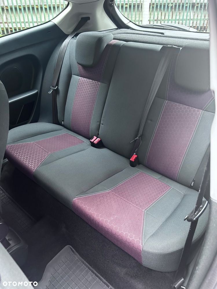 Ford Fiesta 1.25 Titanium - 11