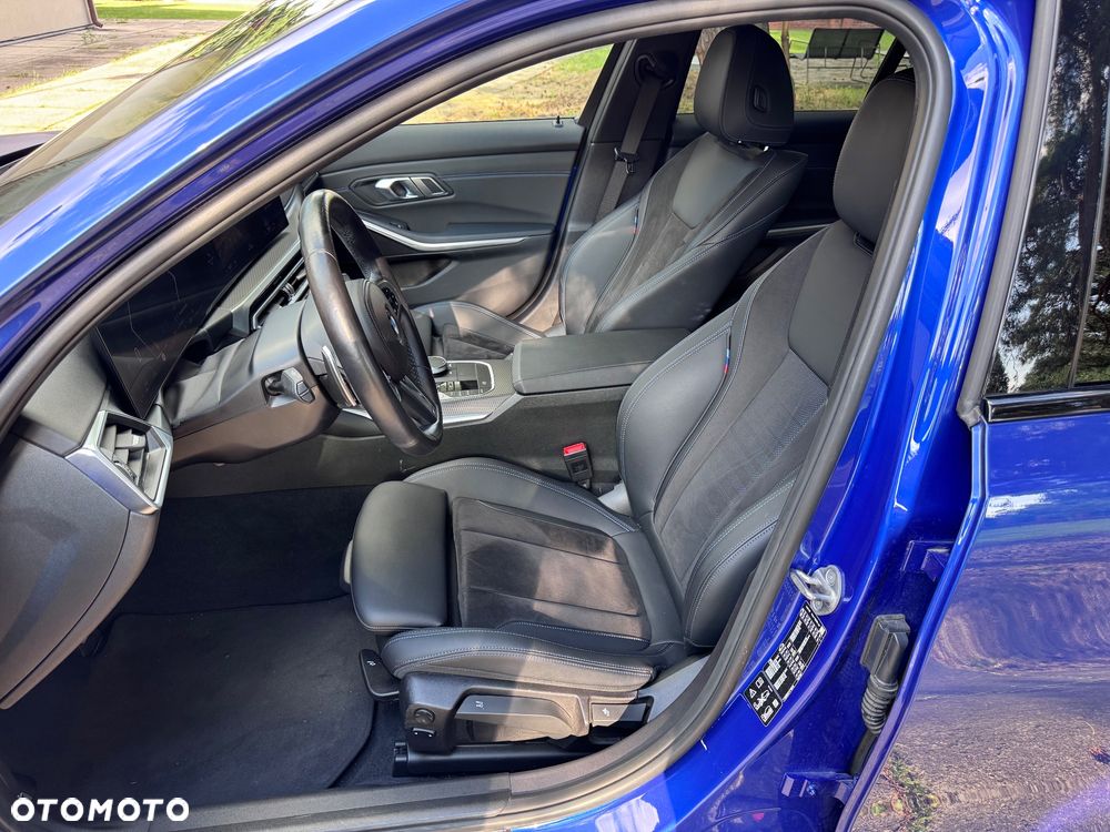 BMW Seria 3 320d xDrive MHEV M Sport sport - 25