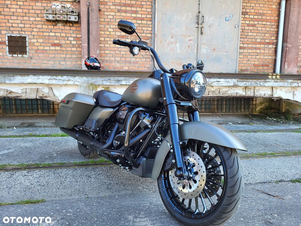 Harley-Davidson Touring Road King - 1