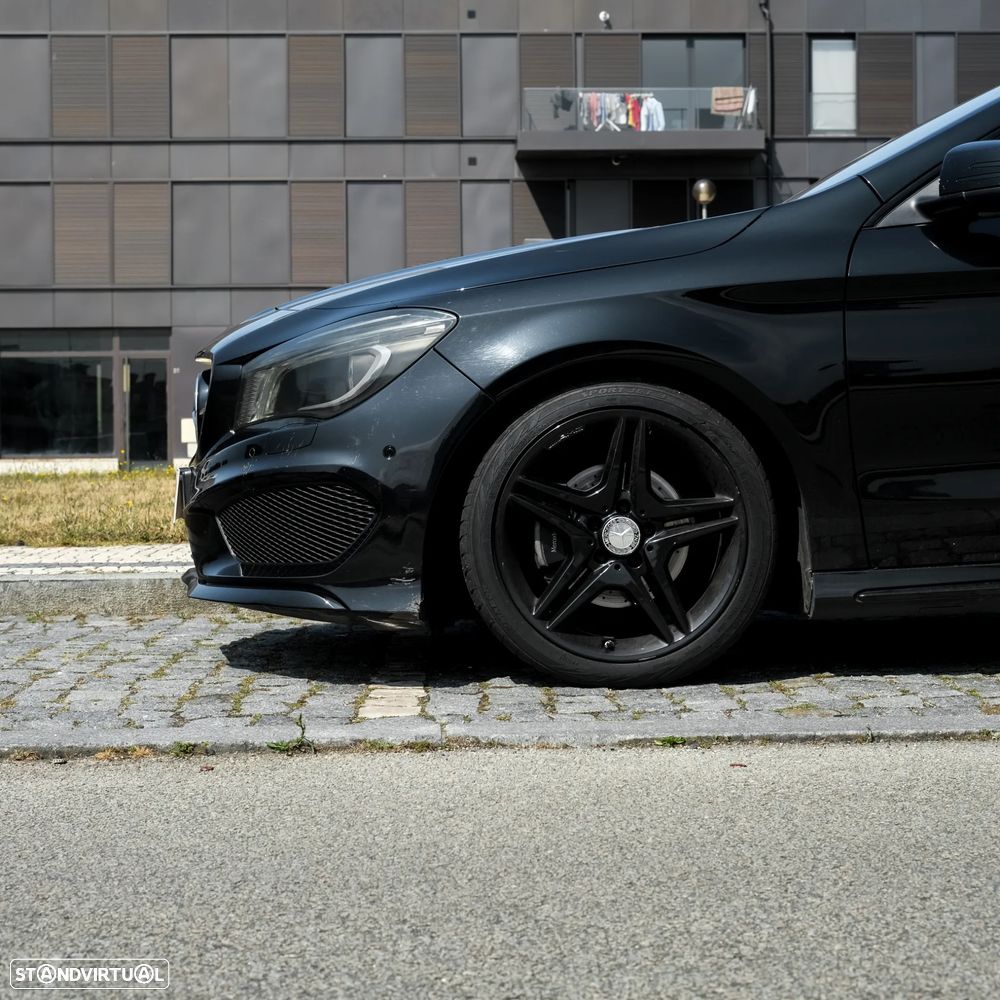 Mercedes-Benz CLA 180 d Shooting Brake AMG Line - 3