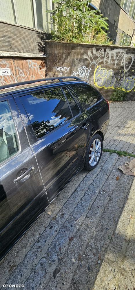 Skoda Octavia 2.0 TDI RS - 18