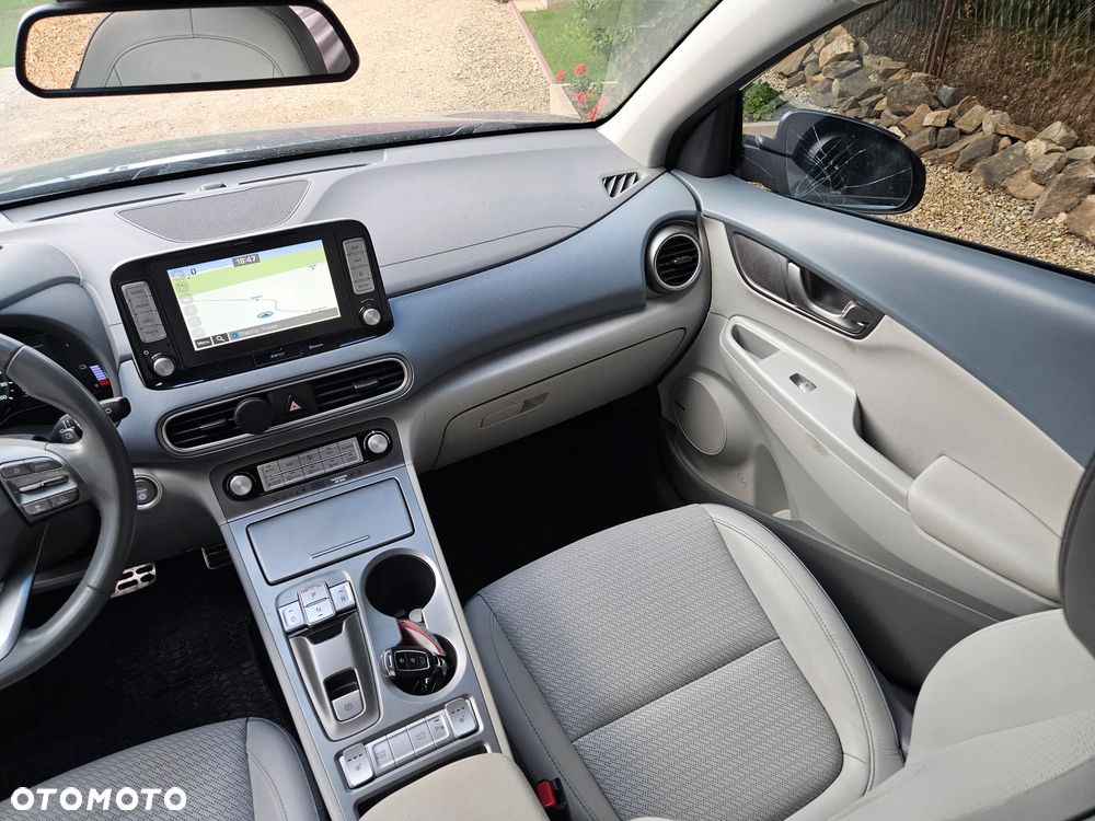 Hyundai Kona 64kWh Platinum - 14