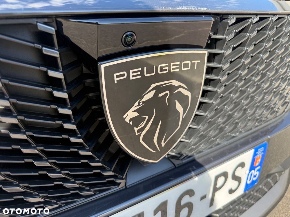 Peugeot 5008 Hybrid 136 e-DSC GT - 10