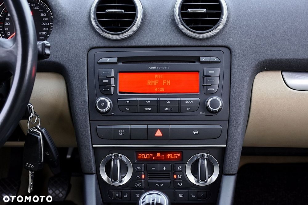 Audi A3 Sportback 1.6 Ambition - 19