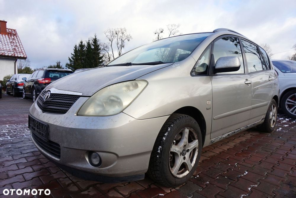 TOYOTA COROLLA VERSO I E12 2003 1D9 1.8 16V 1ZZ-FE 135KM C52 SREBRNY na części - 1