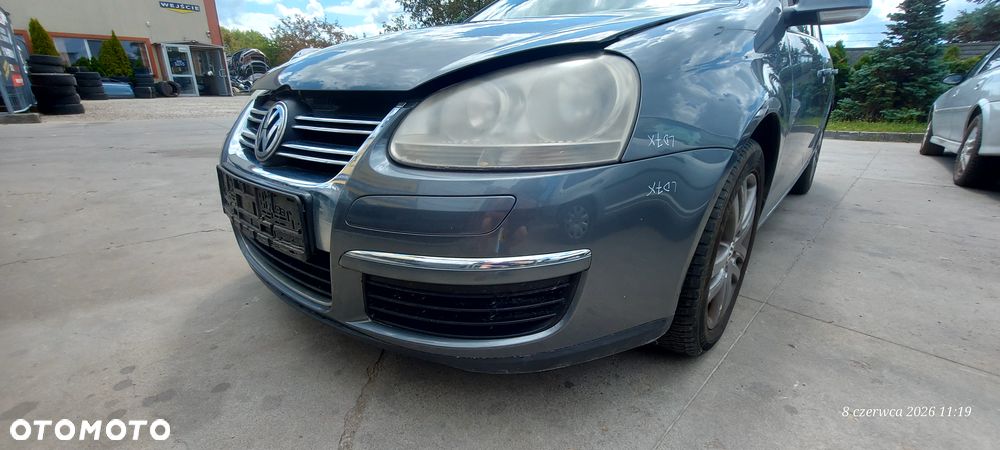 Vw golf 5 kombi jetta zderzak przedni lakier kod LD7X - 2