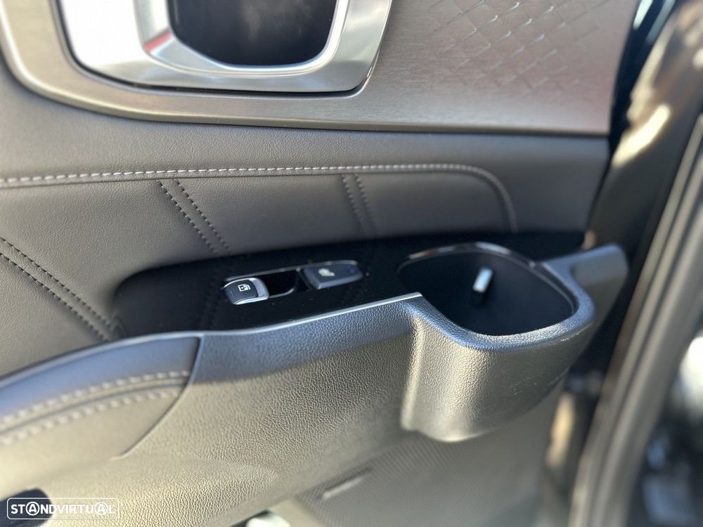 Kia Sorento 1.6 T-GDI PHEV Concept+SRF - 32