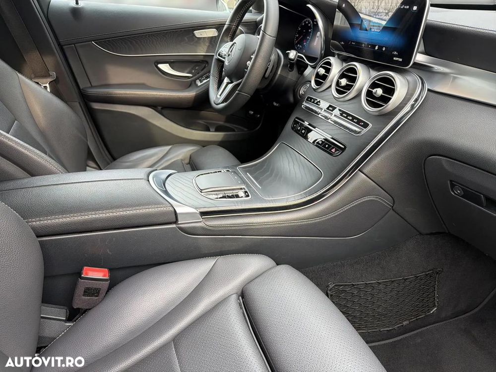 Mercedes-Benz GLC 200 4MATIC - 12