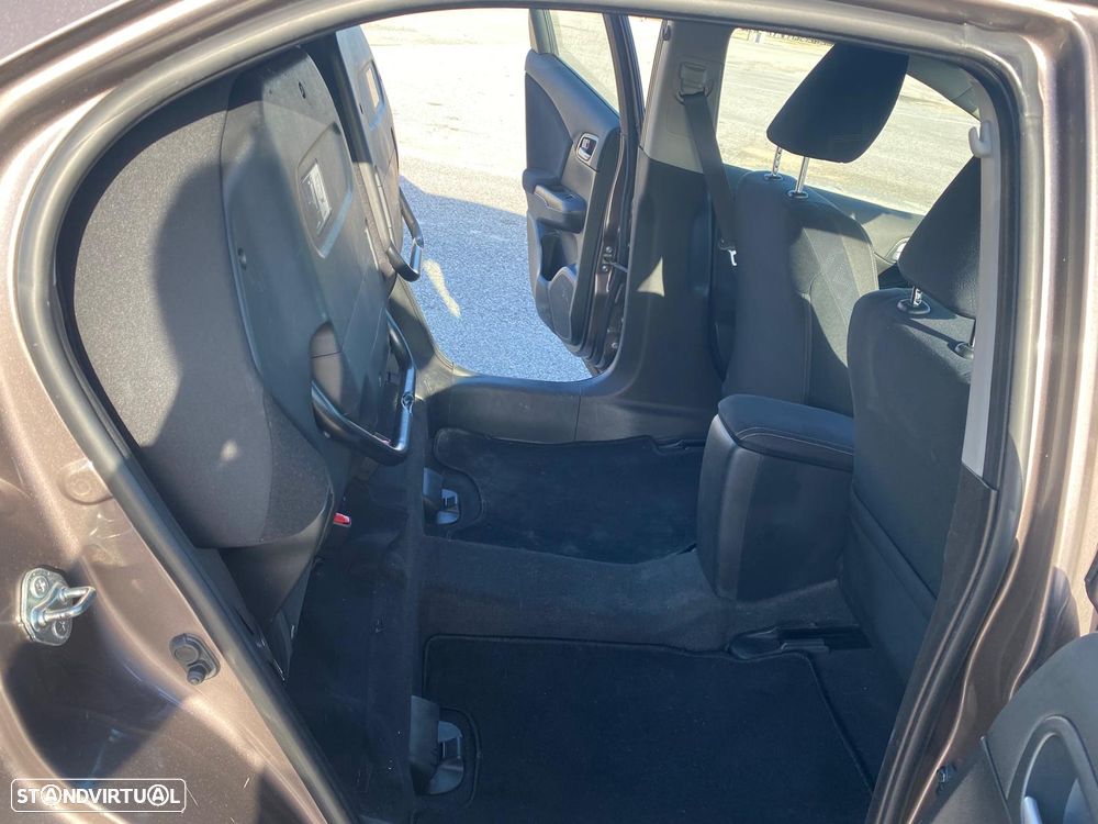 Honda Civic 1.4 i-VTEC Comfort - 12
