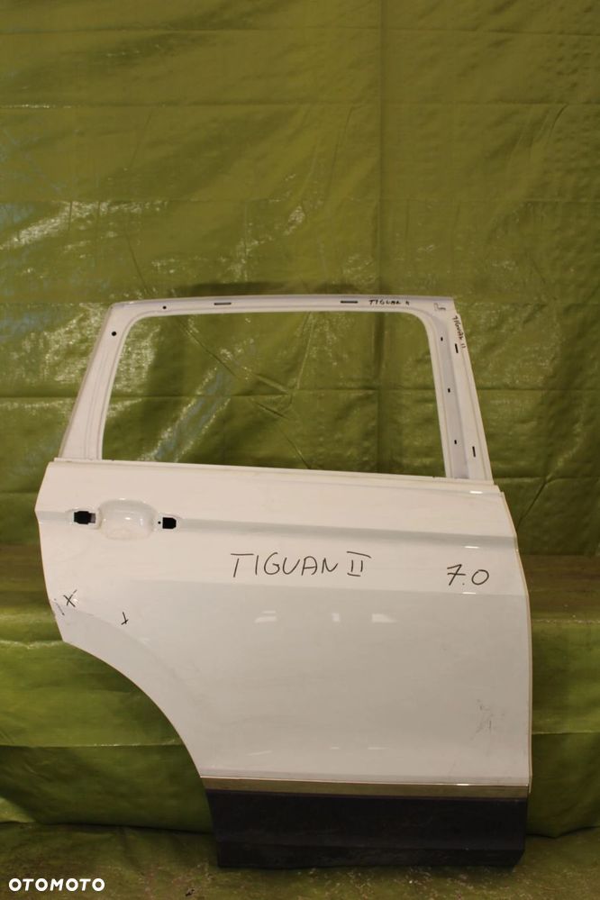 Drzwi Volkswagen Tiguan II 2016-2023r. tył prawy - 1