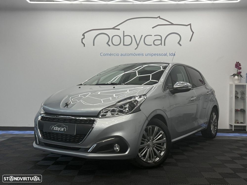 Peugeot 208 1.2 PureTech Allure - 1