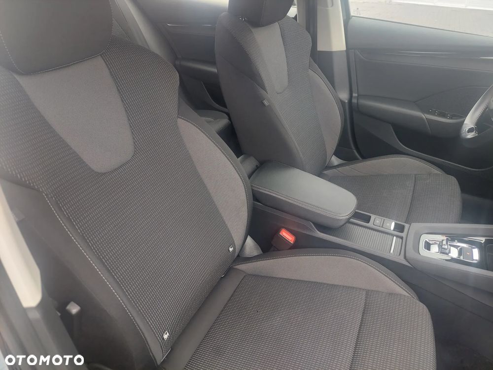 Skoda Octavia 2.0 TDI Ambition DSG - 23