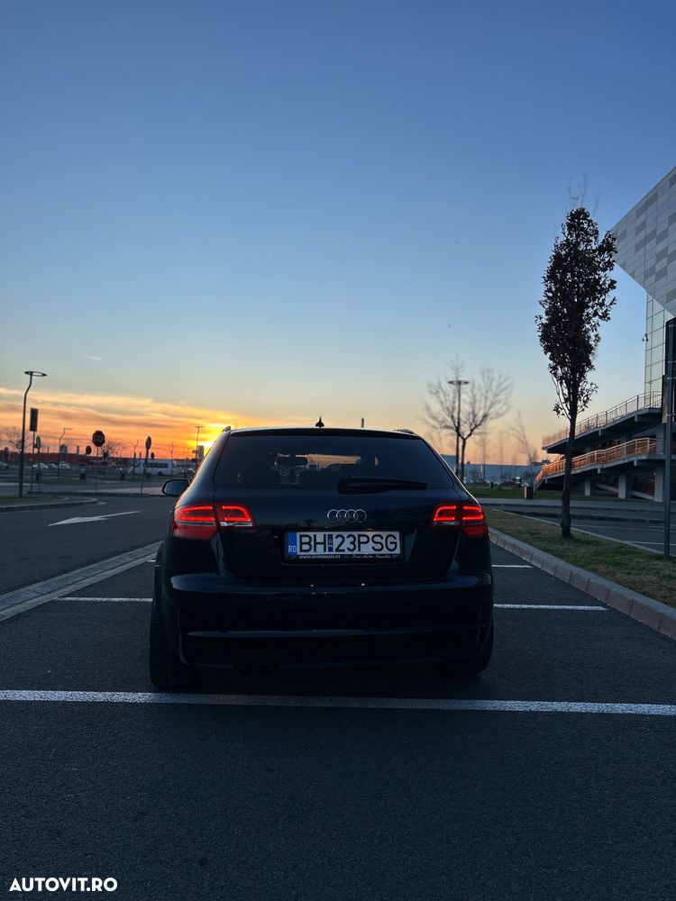 Audi A3 2.0 TDI Sportback DPF Ambiente - 5