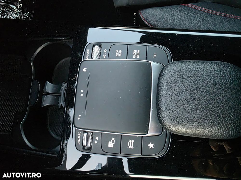 Mercedes-Benz A 250 - 18