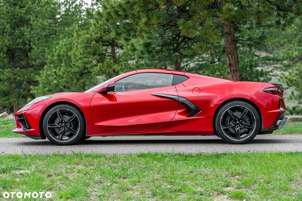 Chevrolet Corvette Stingray 2LT 6.2 V8 Automatik - 9