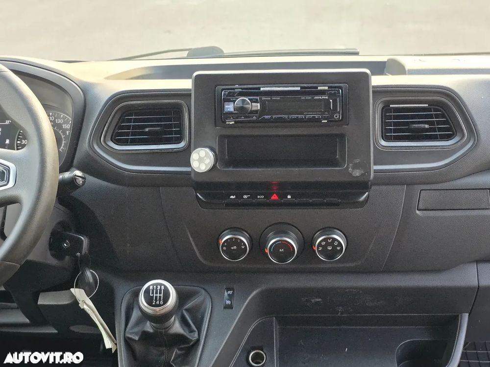 Renault Master - 10