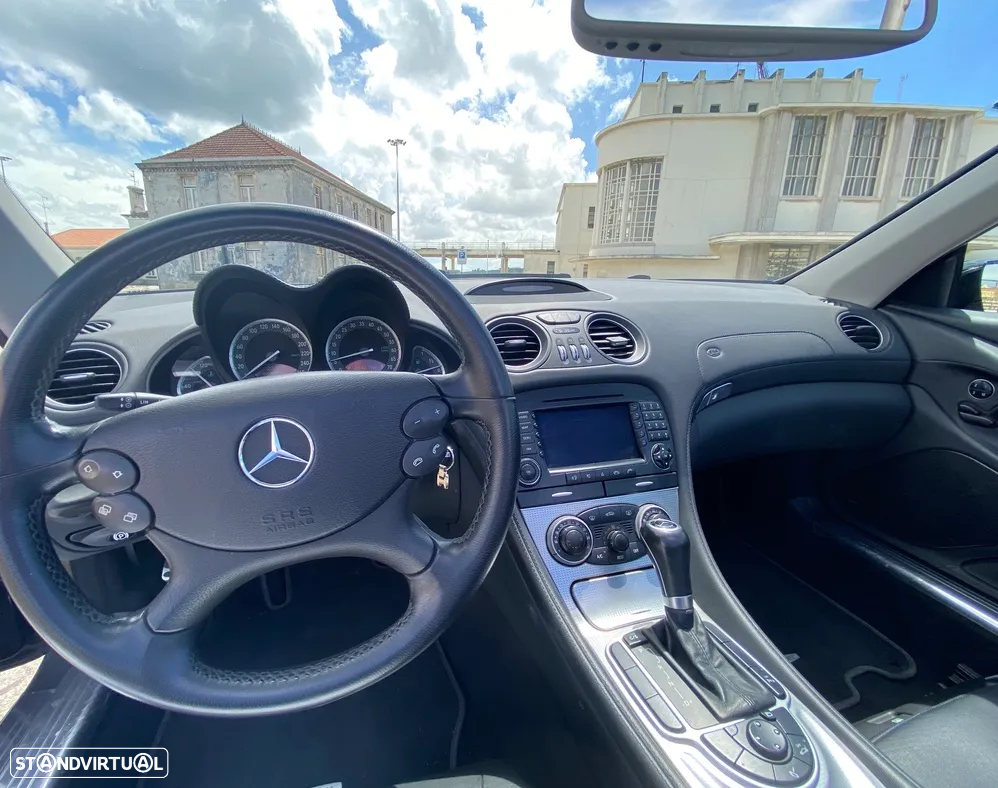 Mercedes-Benz SL 350 Standard - 13