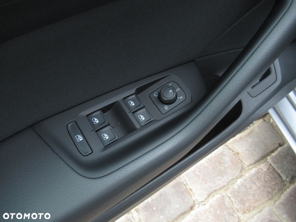 Volkswagen Passat 1.5 TSI EVO Business DSG - 35