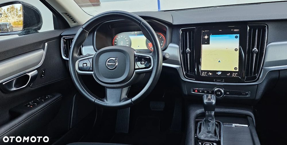 Volvo V90 D4 Geartronic Momentum Pro - 13