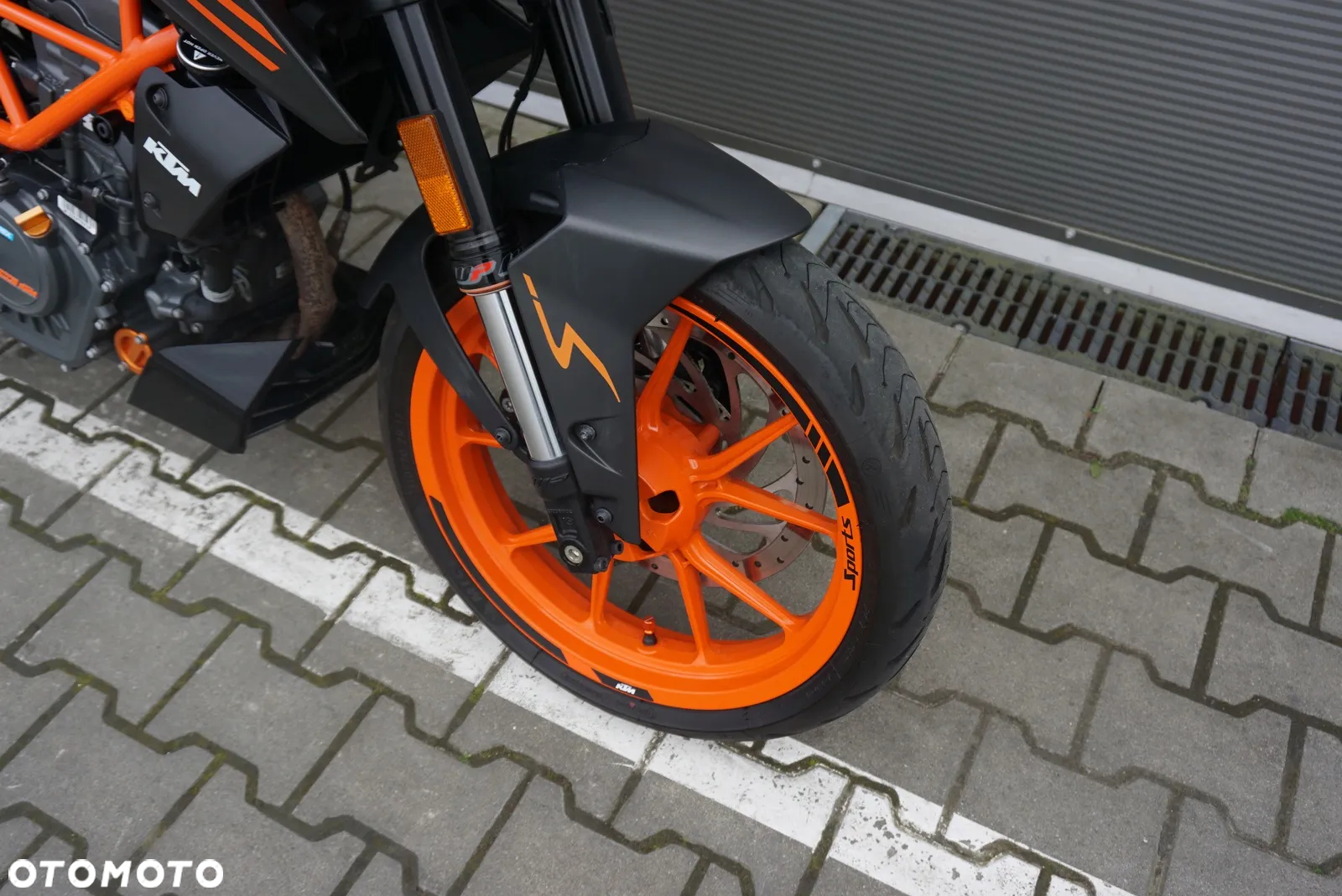 KTM Duke - 16