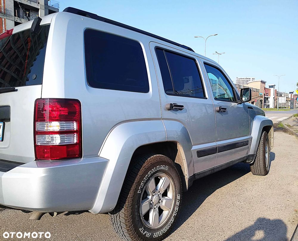 Jeep Liberty - 5