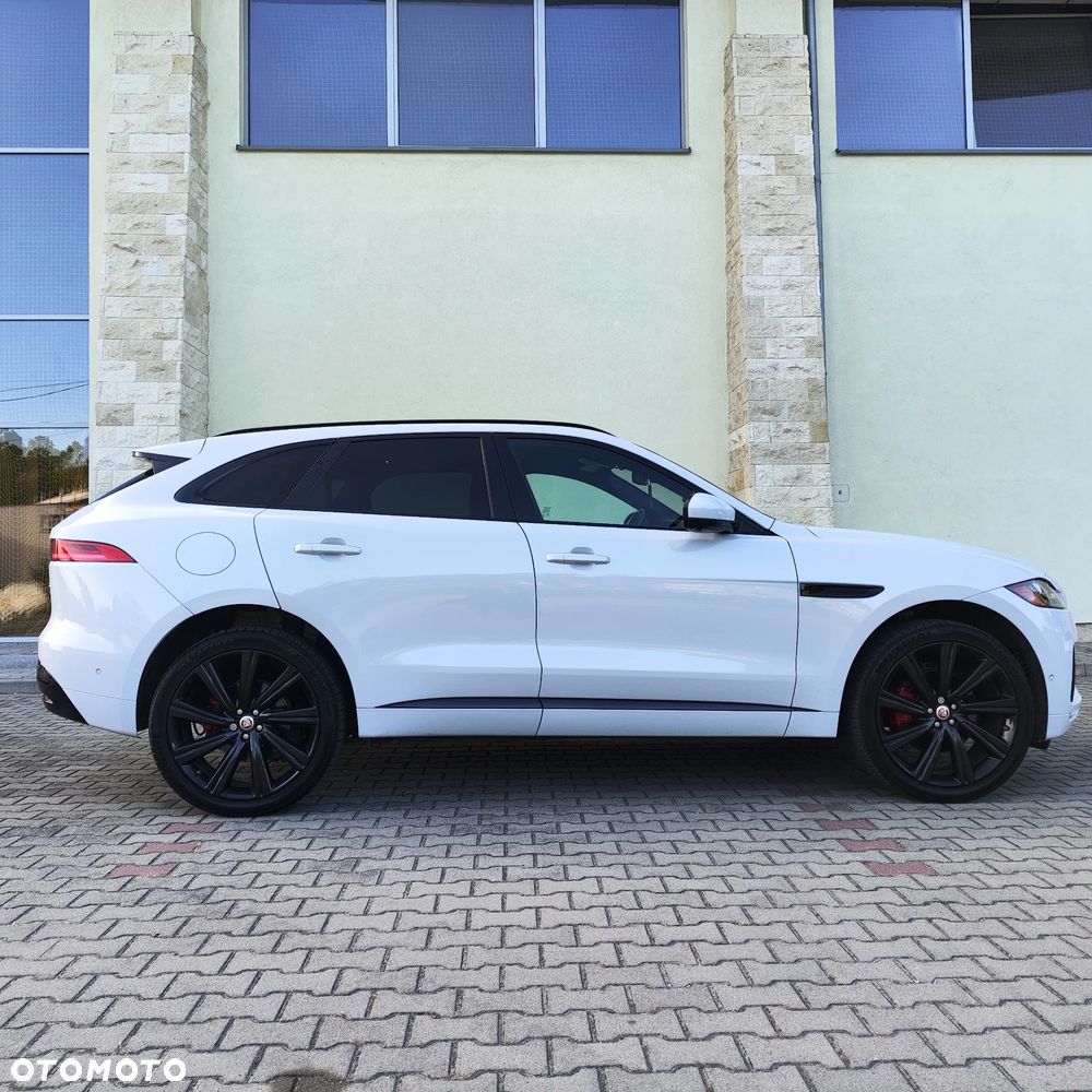Jaguar F-Pace S AWD - 6