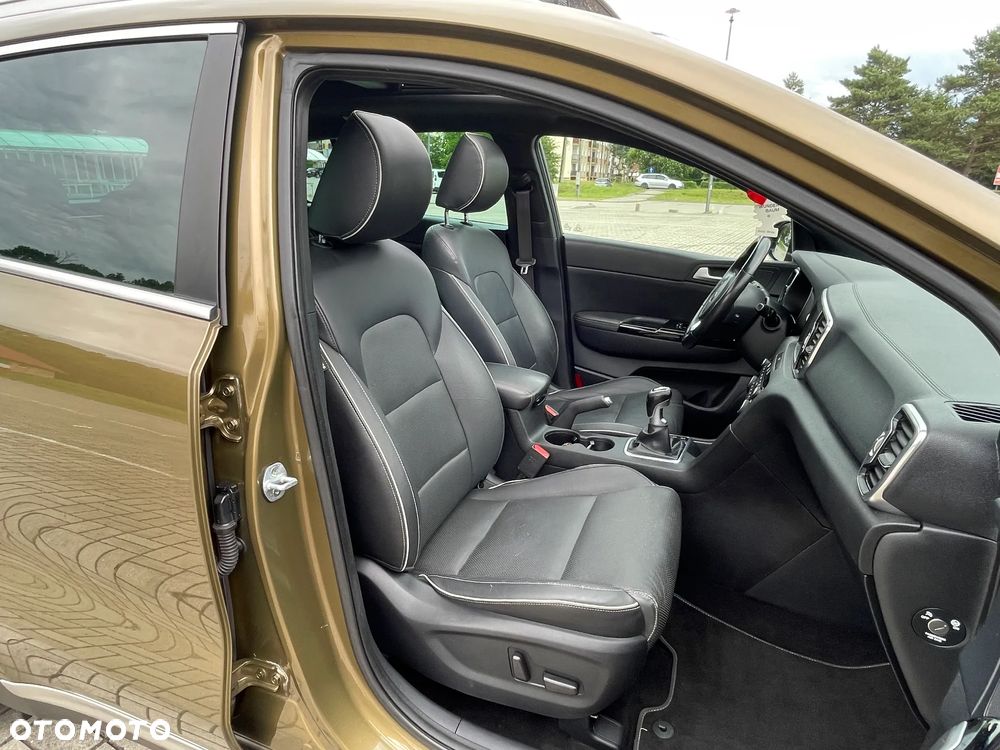 Kia Sportage 1.6 T-GDI AWD GT Line - 17