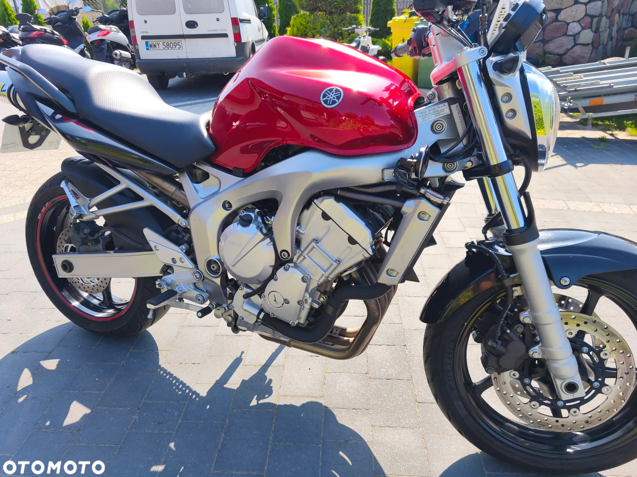 Yamaha FZ6 - 6
