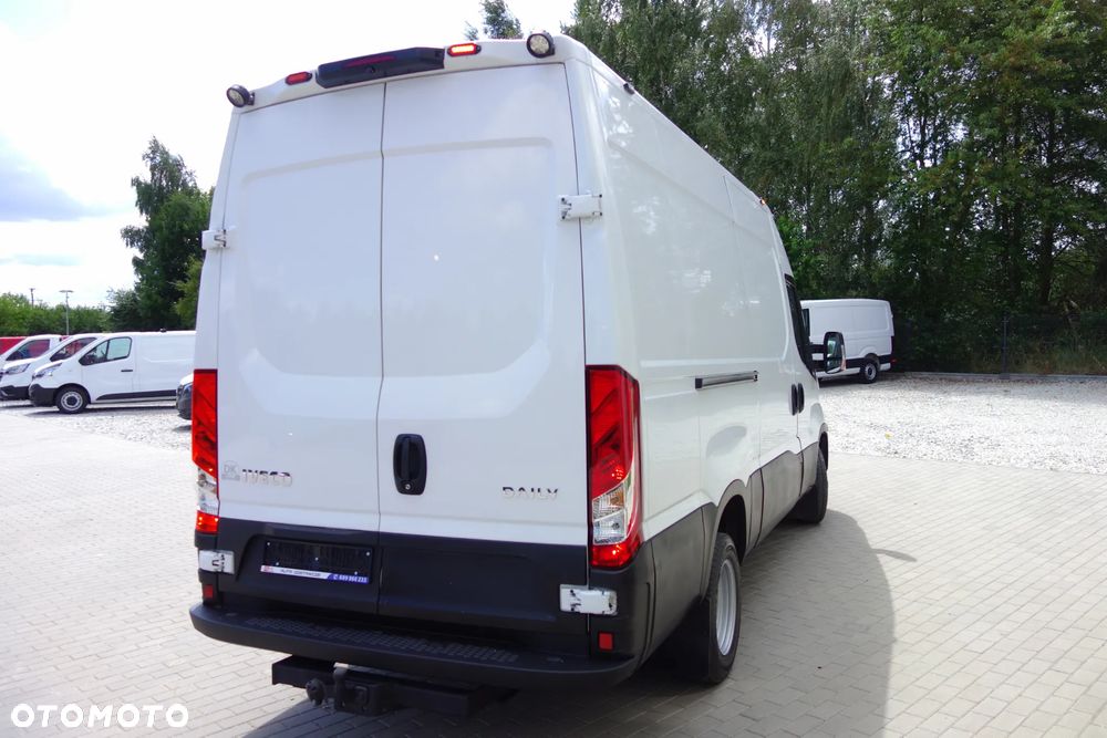 Iveco Daily Automat  35-180 Bliźniak 3.0 Hpi 180 KM L3H2 Klima Webasto - 4