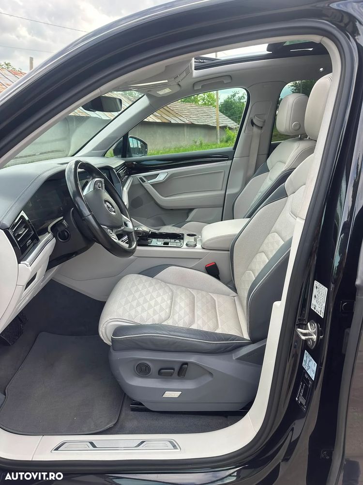 Volkswagen Touareg 3.0 V6 TDI 4Motion DPF Automatik - 9