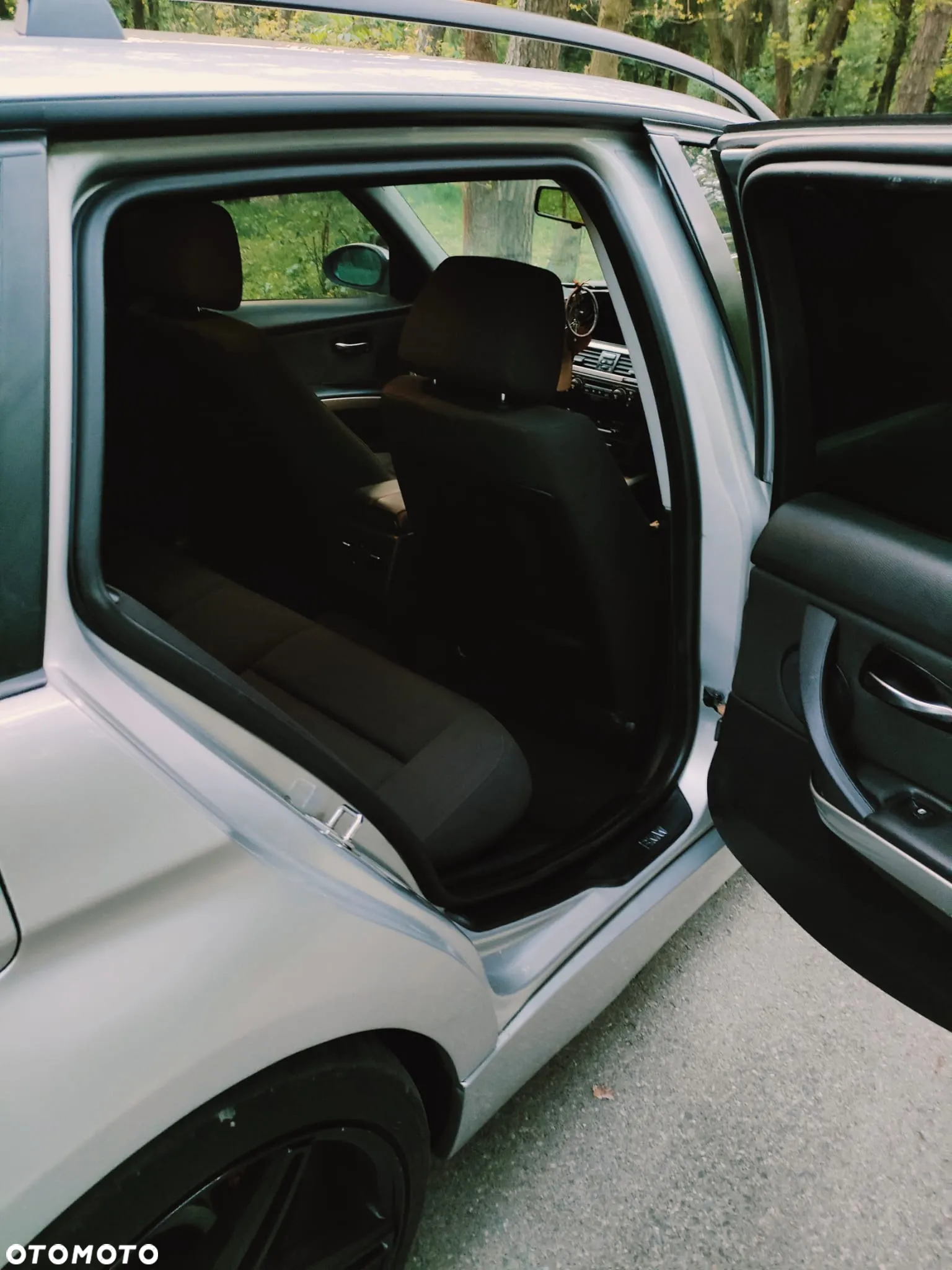 BMW Seria 3 318d - 10