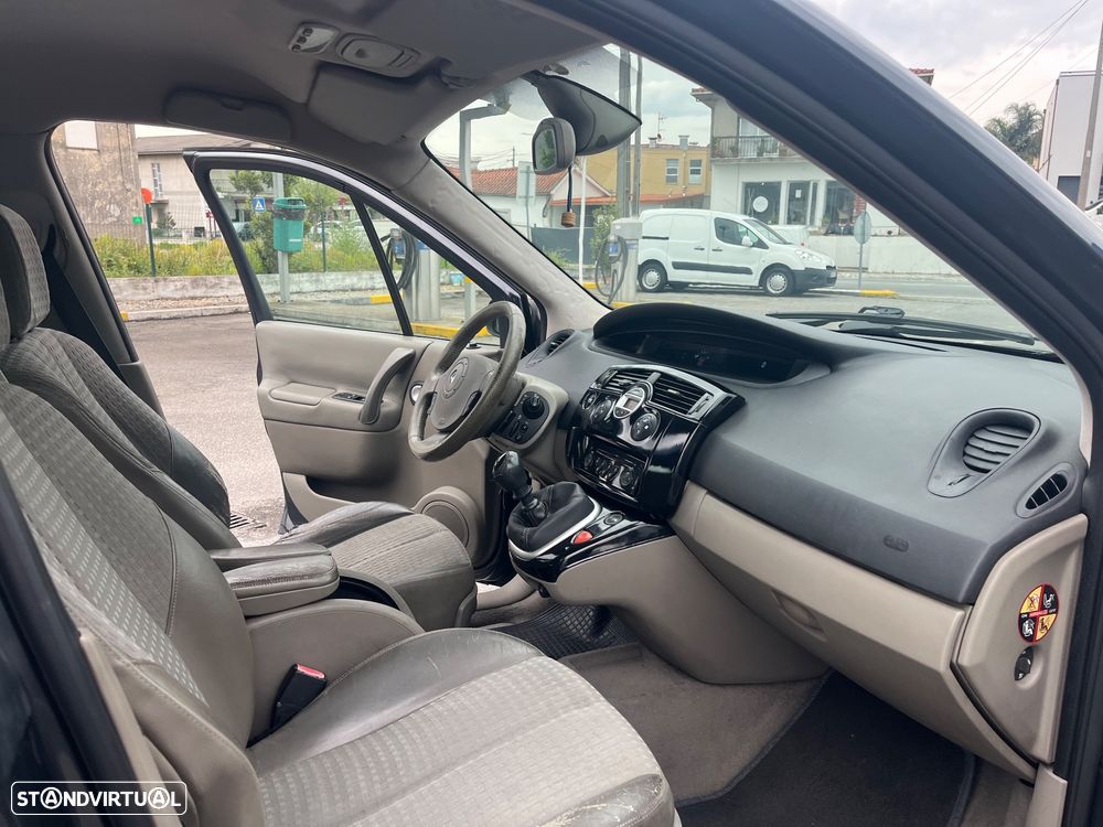 Renault Scénic 1.5 dCi Dynamique - 8